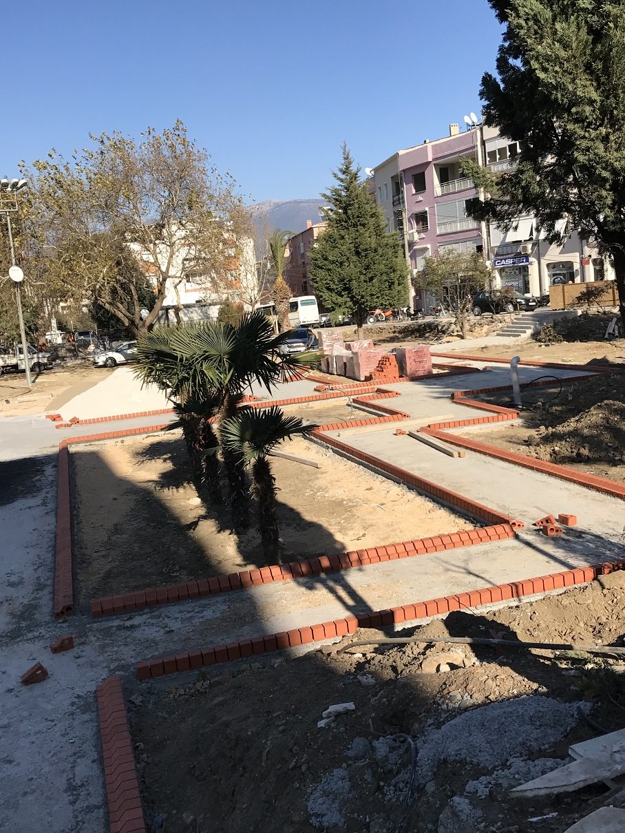 Kemalpaşa Osmanlı Parkı Çevre Düzenlenmesi